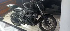 Yamaha MT25 hitam 2017