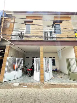 Rumah 2 lantai siap huni di Batu Ampar Condet