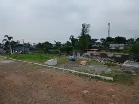 Di jual tanah di pinggir jalan