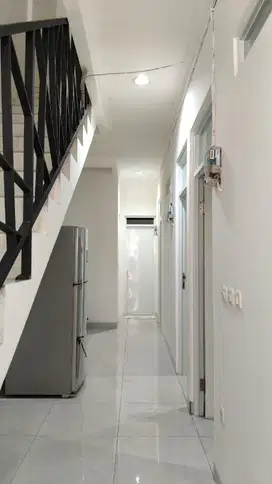 Jual cepar rumah brand new kost siap pakai 2,5 lantai di BCS