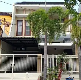DiJual  CEPAT Rumah Mewah 2Lantai Pondok Wage Siap Huni
