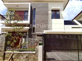 Di Sewakan Rumah Heliconia,Lokasi Strategis Di Pinggir Jalan Raya