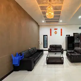 Dijual Villa Komplek Cemara Asri
