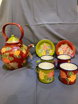 1 set tea pot dan cups wastraloka