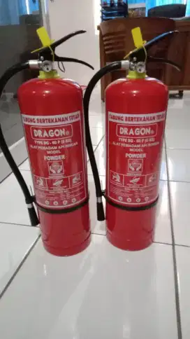 TABUNG PEMADAM API RINGAN UK. 6KG (DRY CHEMICAL POWDER)