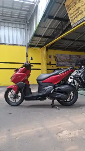 HONDA VARIO 160 CBS 2023 MULUS