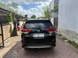 Dijual santai toyota