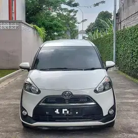 (DP 10JT) TOYOTA SIENTA 1.5 V MANUAL 2017 PUTIH