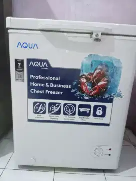 Freezer AQUA 105 Ltr baru pakai 6 bulan