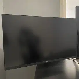 Monitor 32 inch 4K LG UltraFine 32UN880 HDR10 Display Ergo Bekas