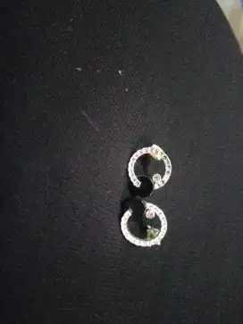 Anting klip like new