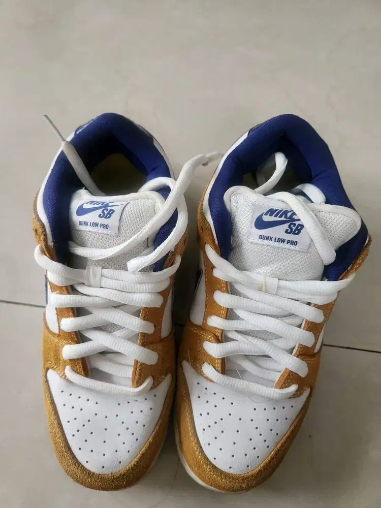 NIKE SB DUNK LOW PRO