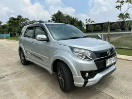 Toyota Rush S TRD Automatic 2015 Facelift
Warna Silver