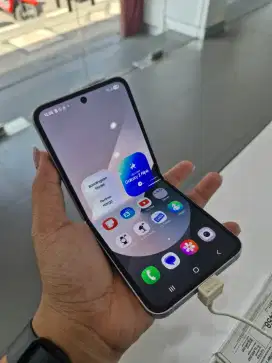 SAMSUNG ZFLIP6 12/256 FREE GALAXY FIT 3