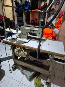 Mesin Jahit Juki