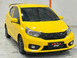 KREDIT TERMURAH DP 18JT! HONDA NEW BRIO E 2023 MANUAL LIKE NEW!