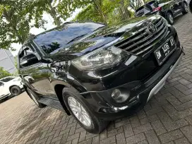 Fortuner TRD Manual Solar 2012 km 70 rb