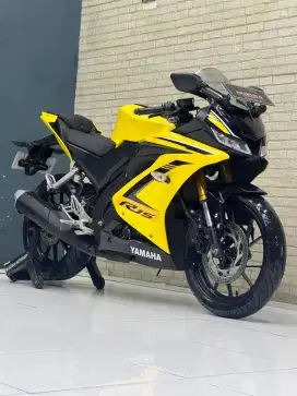 READY‼️ YAMAHA R15 2019 WARNA FAVORIT KUNING NOPOL L SBY PAJAK PANJANG