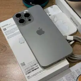 Iphone 15 promax 256GB ibox  bh 92% tip top kondisi free cas ugreen