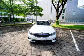 BMW 320i Sport G20 LOW KM GOOD CONDITION!