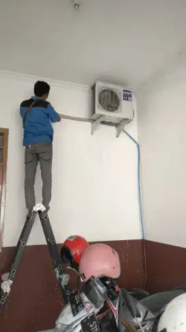 Jasa panggilan AC netes air ke rumah
