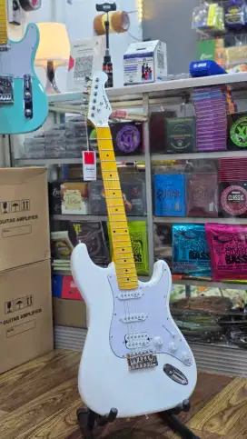 Gitar Scorpion Deluxe Series SS 120 WH Original Maple (Baru)