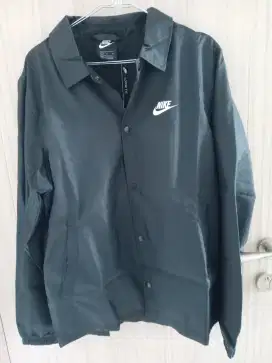 Nike JUST DO IT jacket Loose Fit size M BNWT