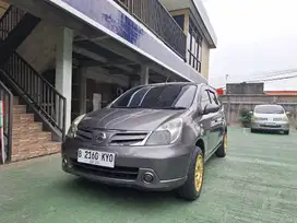 Grand Livina SV A/T