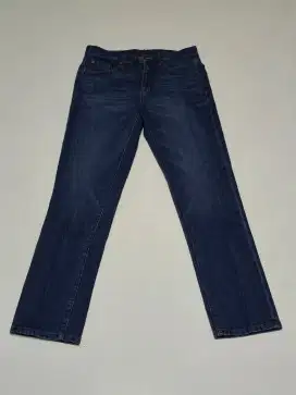 Celana Blue Jeans Pria Giordano Regular Tapered Ukuran 30