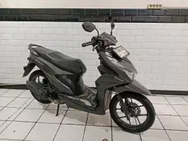 Beat deluxe tahun 2023 lengkap orisinil mesin halus