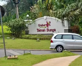 Dijual Cepat Rumah 2LT Graha Taman Bunga BSB City