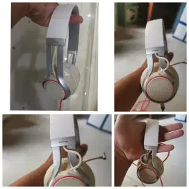 Headphone Jabra Revo berkabel white