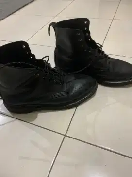 Dr martens/docmart BU(buy urgent)