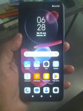 Xiaomi Redmi 12 ram 8+4/256 normal.