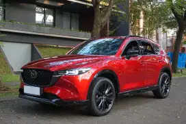 Mazda CX-5 
Skyactiv-G 2.5L KURO 2022 red soul favorite