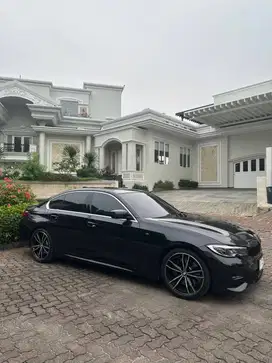 WTS BMW 330I G20 HITAM 2022