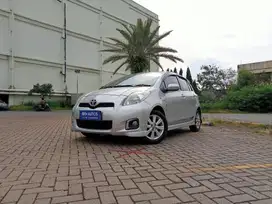 KM Rendah Toyota Yaris 1.5 E Bensin-MT 2013