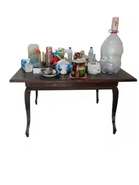 Meja makan antik full kayu dijual