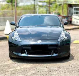 Nissan Fairlady Fair lady 370z 370 z 2010 Antik Low KM Murah Bekas Top