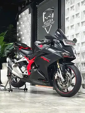 Istimewa ODO 9RB‼️Honda CBR 250 ABS th 2018 - Ayu Mustika