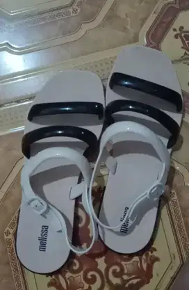 Sandal melissa essential wave
