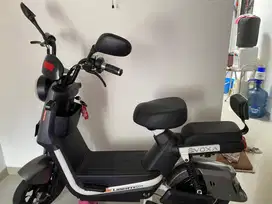 Sepeda listrik merk voxa