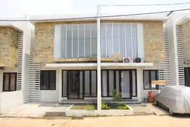 Dijual Murah Rumah 2 Lantai Santorini Residence di Gunung Putri, Bogor