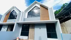 DIJUAL RUMAH SCANDINAVIA SIAP HUNI 600 JUTAAN BEBAS BANJIR 7 MENIT TOL