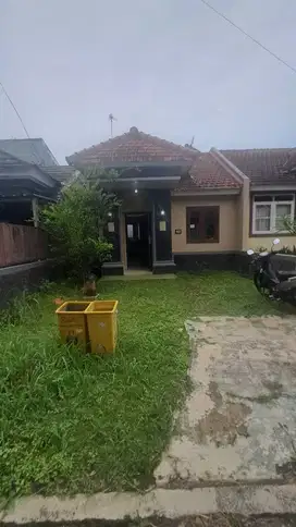 DIJUAL RUMAH SIAP HUNI DEKET GREEN AREA BESAKIH SENTUL SSR752 A7