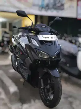 Dp 1jt Vario 125 160 iss (Bi jelek ktp daerah bs kredit Honda
