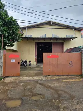 DISEWA GUDANG SIAP PAKAI DI KOMPLEK PERGUDANGAN KAV DPR CIPONDOH