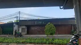 Disewakan Gudang Sekaligus Tempat Usaha Strategis Jalan Raya Ciledug