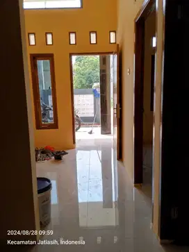 Rumah baru  siap huni, akses mobil, Jatisari Jatiasih kota Bekasi ni