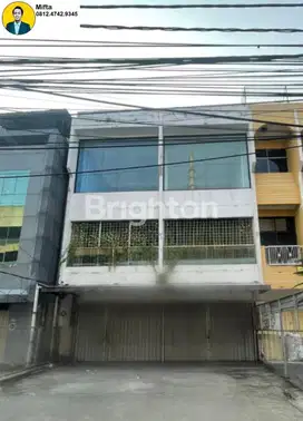 282. Disewakan Ruko Gandeng Langka 9 Meter di Fatmawati – JAKSEL